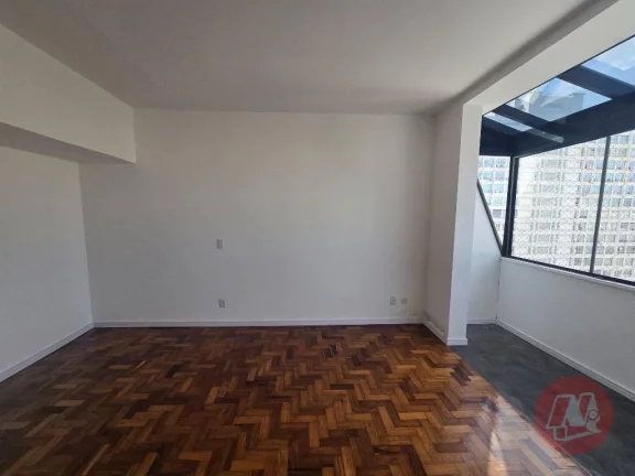 Imagem Apartamento, 1 m² - venda por R$ 700.000,00 ou aluguel por R$ 4.022,00/mês - Centro - Porto Alegre/RS