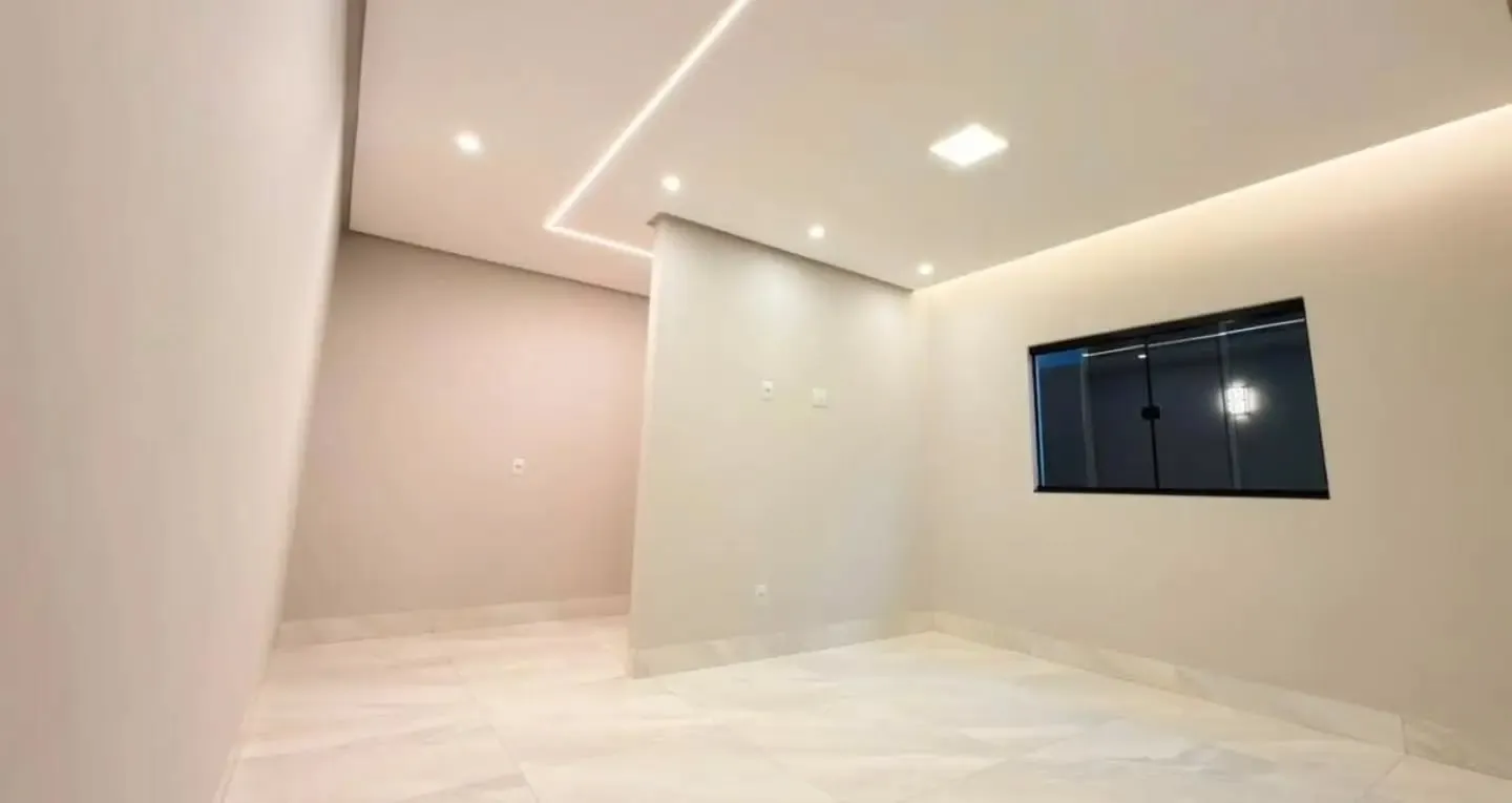 Imagem Casa 3/4 C Suite No Setor Garavelo