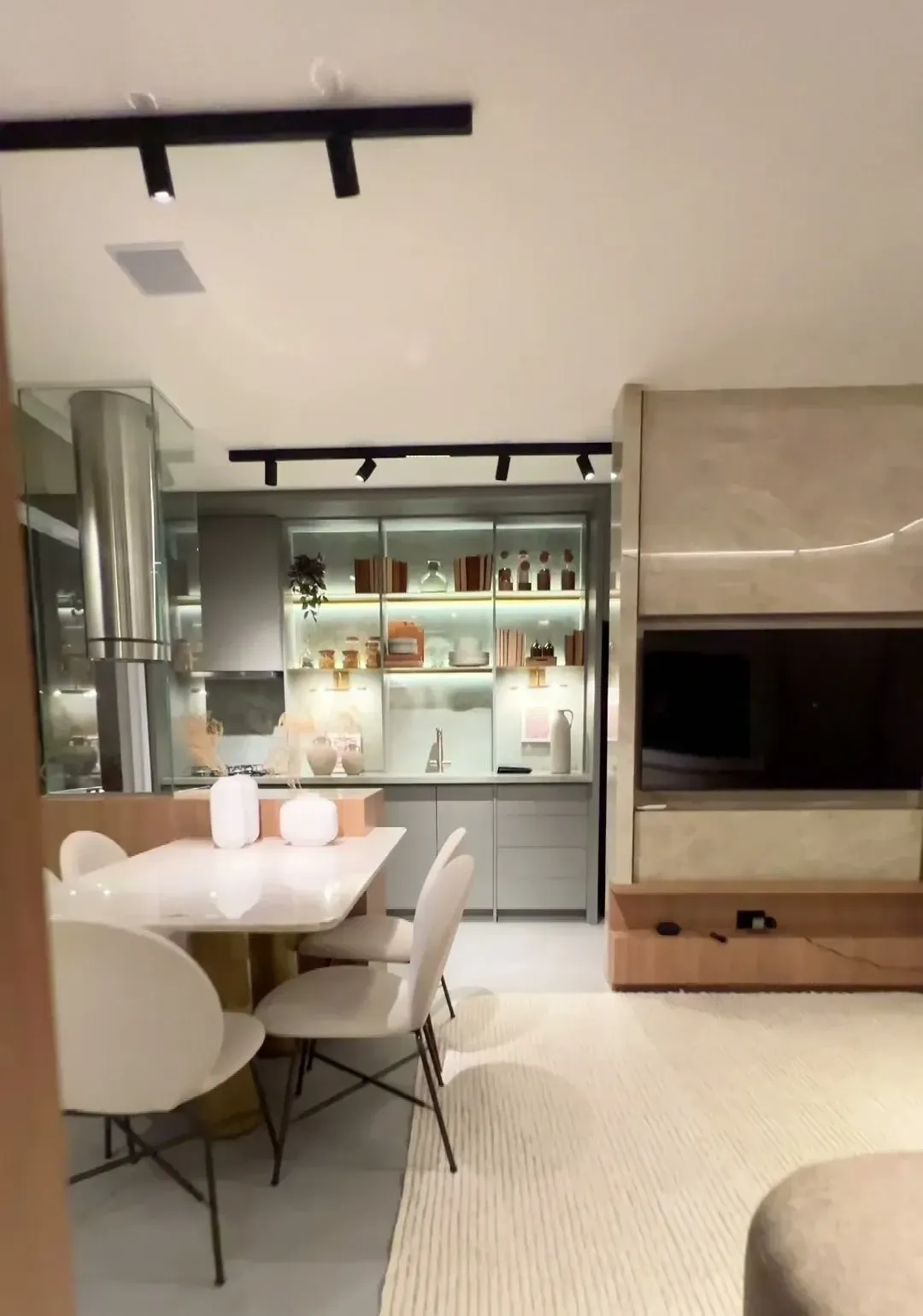 Imagem Apartamento com 2 Quartos à Venda, 67 m² em Setor Pedro Ludovico - Goiânia
