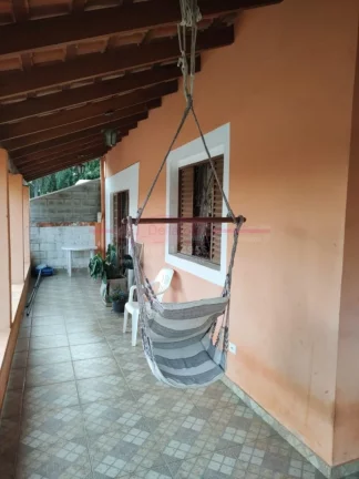 Imagem A Chácara tem 1000m2de terreno, casa com 3 dormitórios, sala ampla, cozinha, até gourmet e uma á...