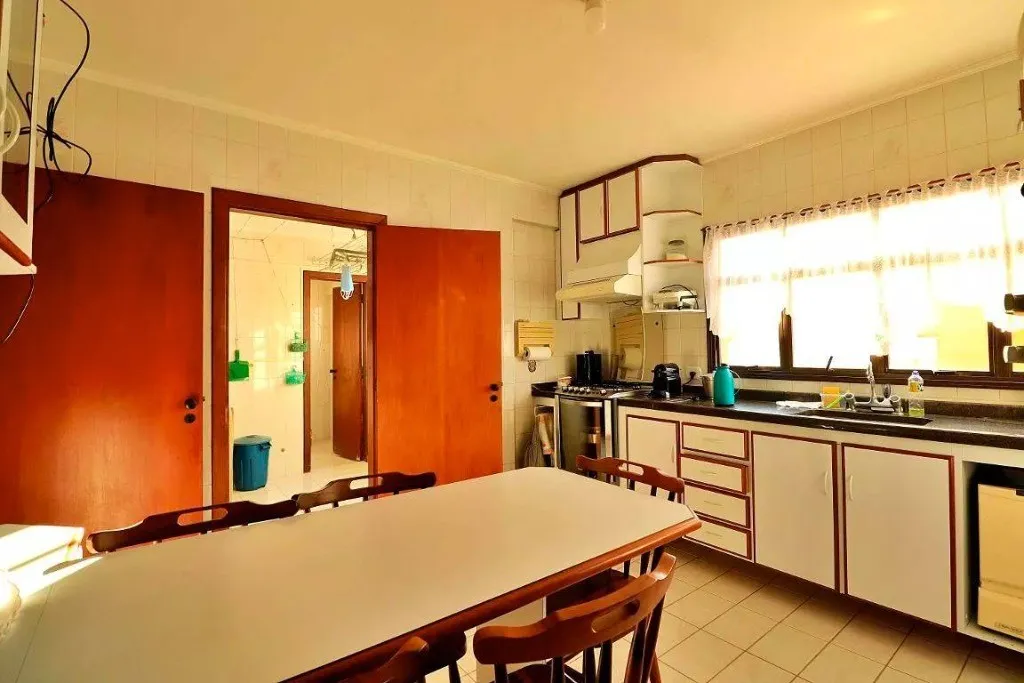 Imagem Venda ou locação de apartamento de 3 quartos no Parque das Nações, Santo André-SP: 135m², 1 suíte, 3 banheiros, 2 vagas.
