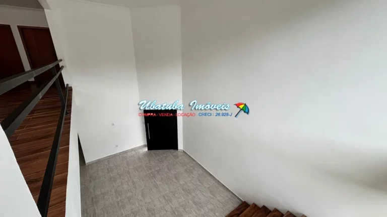 Imagem Excelente Casa nova em condomínio fechado