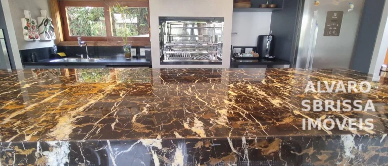 Imagem JÁ FOI VENDIDO - Casa luxuosa com 5 suítes, mobiliada e climatizada, de fundo para o lago do Condomínio Fazenda Vila Real de Itu SP