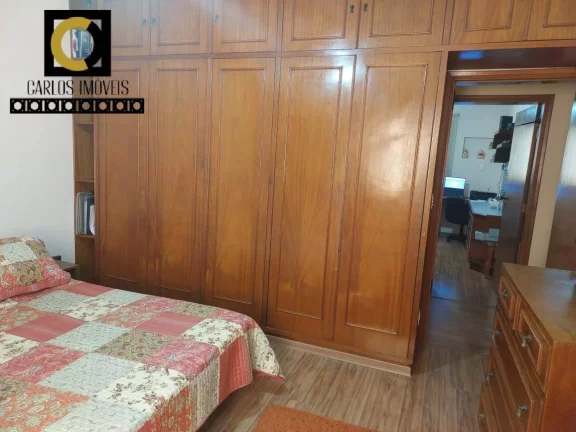 Imagem Apartamento na Ponta da praia com 3 dormitórios e 162m²
