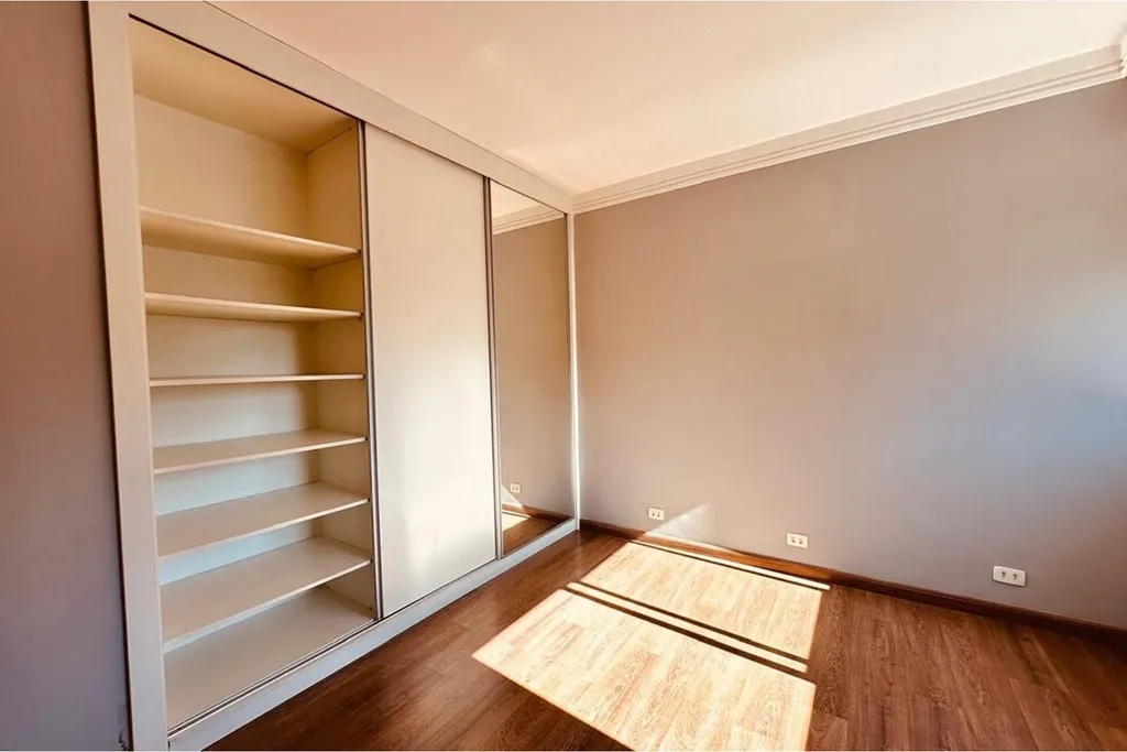 Imagem Apartamento à venda em São Paulo, Vila Mariana, com 3 quartos, 176m2