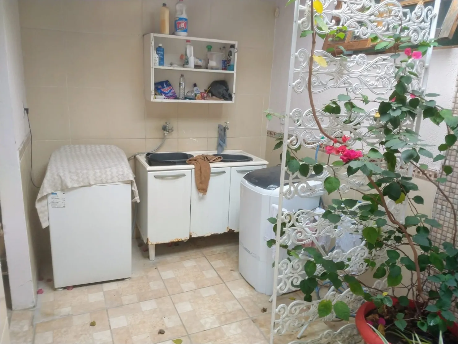 Imagem Casa à venda 4 Quartos, 4 Suites, 4 Vagas, 300M², São Benedito, Pindamonhangaba - SP