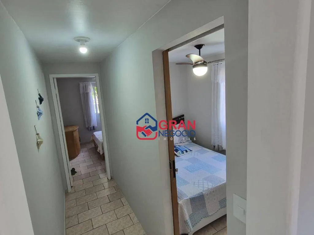 Imagem Casa Amplo Quintal em Pontal do Sul