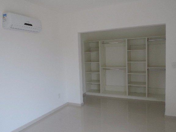 Imagem Casa com 3 Quartos para Alugar, 300 m² em Parque das Palmeiras - Angra dos Reis