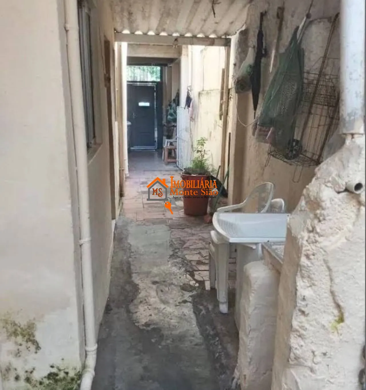 Imagem Sobrado com 4 dormitórios à venda, 132 m² por R$ 399.000,00 - Jardim Moreira - Guarulhos/SP