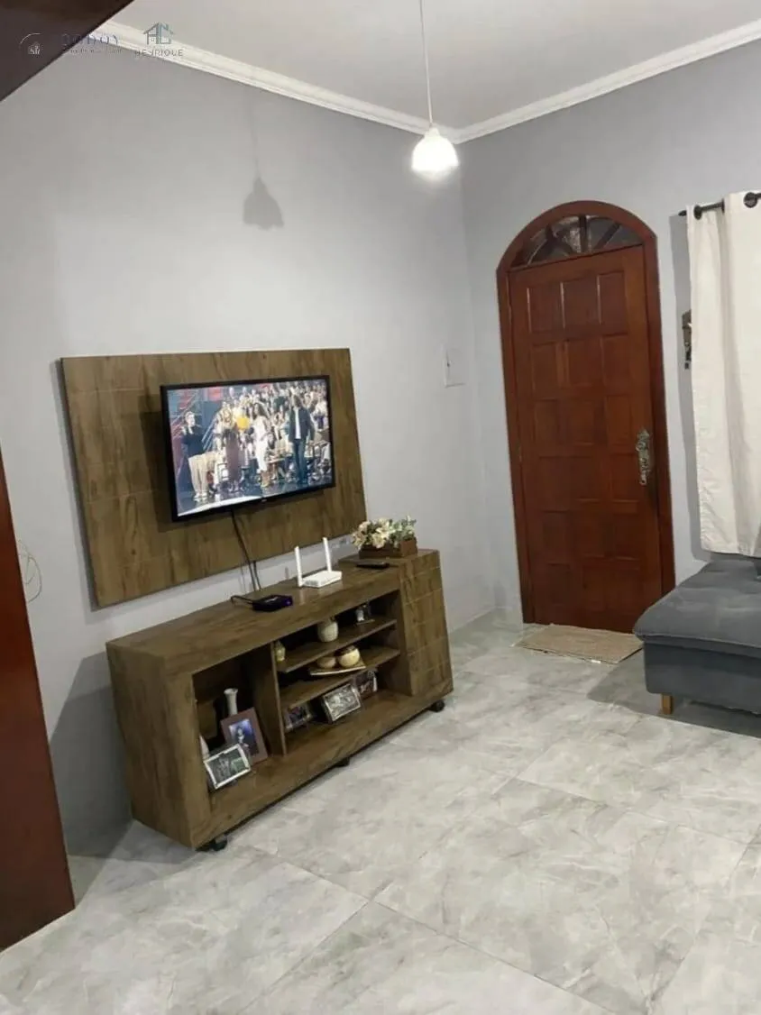 Imagem Casa 2 dormitórios com suíte e churrasqueira - Moreira César