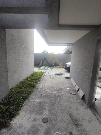 Imagem Sobrado à venda no bairro Uberaba - Curitiba/PR