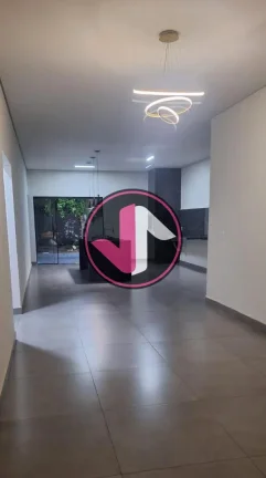Imagem ? CASA TÉRREA ? ? Cristo Rei - VG (na rua da Univag) ? 150 m2 ÁREA CONSTRUÍDA ? 3 Quartos, sendo ...