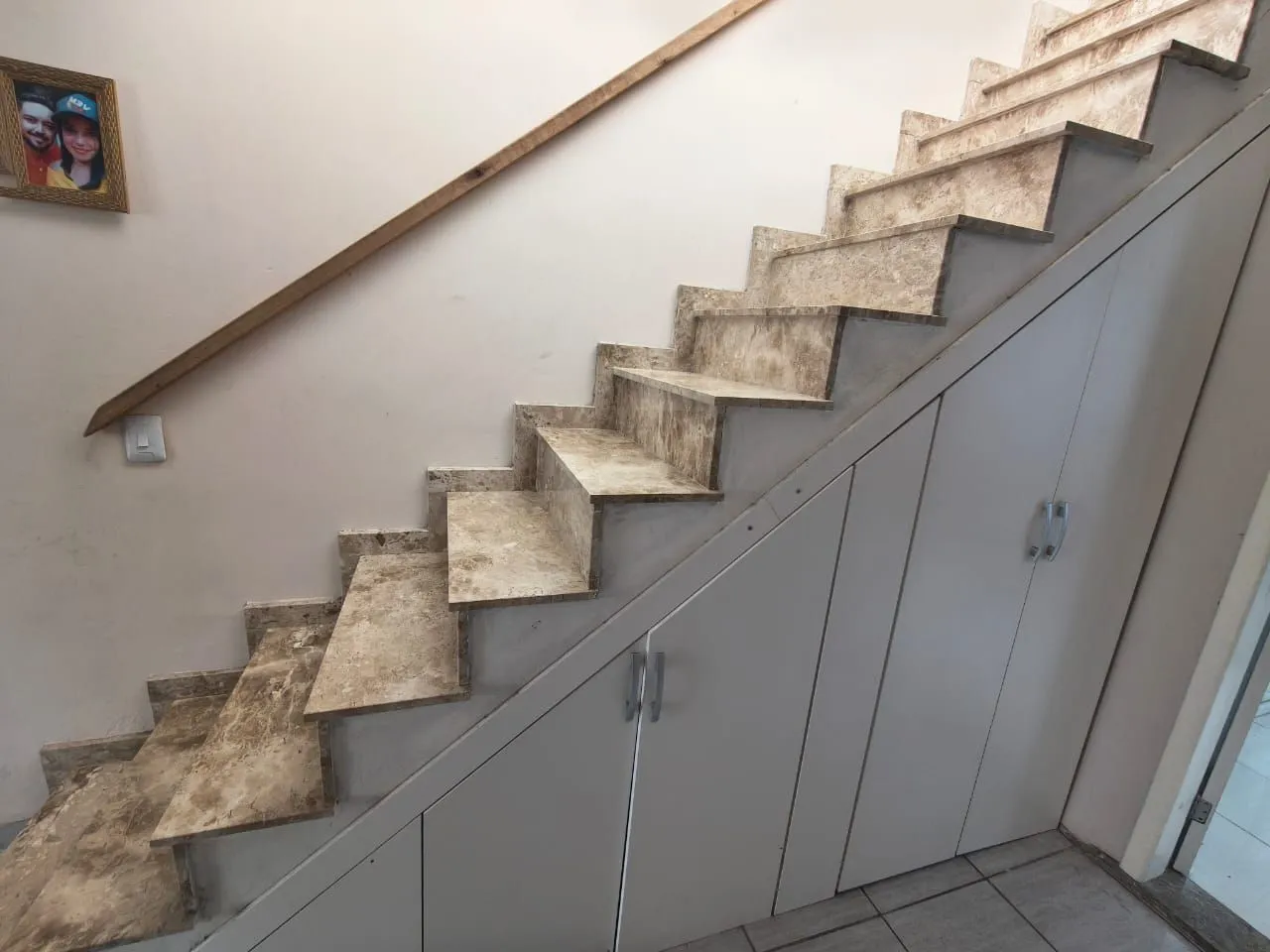 Imagem Casa a venda 3 dormitórios - Restinga - Porto Alegre