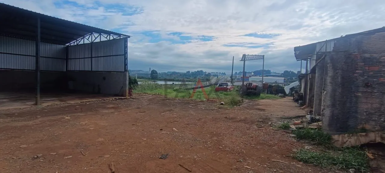 Imagem Barracão para Locação 300m para Mecânica Pesada Próximo à BR no Conradinho