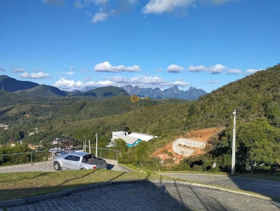 Imagem Terreno em Condomínio para Venda em Teresópolis / RJ no bairro Albuquerque