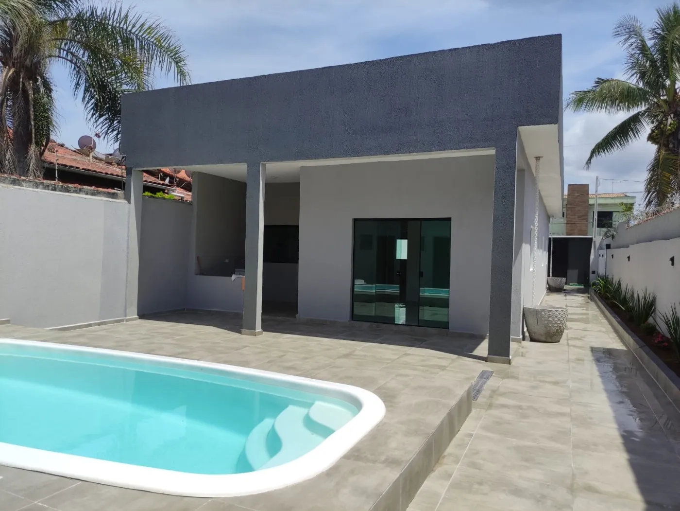 Imagem Casa para Venda em Itanhaém, Cibratel II, 3 dormitórios, 1 suíte, 2 banheiros, 4 vagas