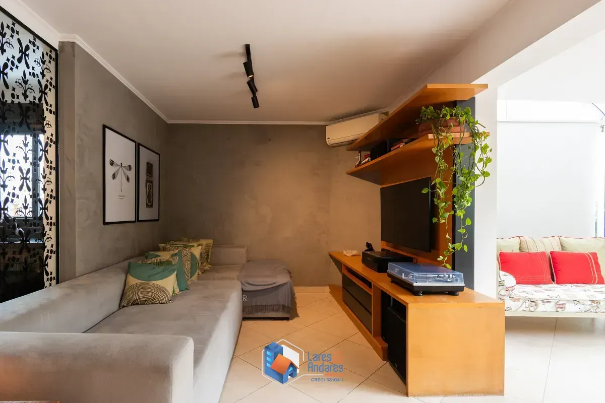 Imagem Duplex para venda em Pinheiros com 2 quartos, sendo 2 suítes, 110m²