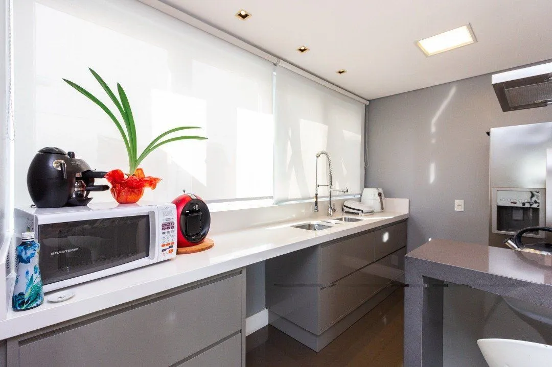 Imagem Casa para venda no condomínio Terra Ville com 3 dormitórios, sendo 3 suites e 4 vagas