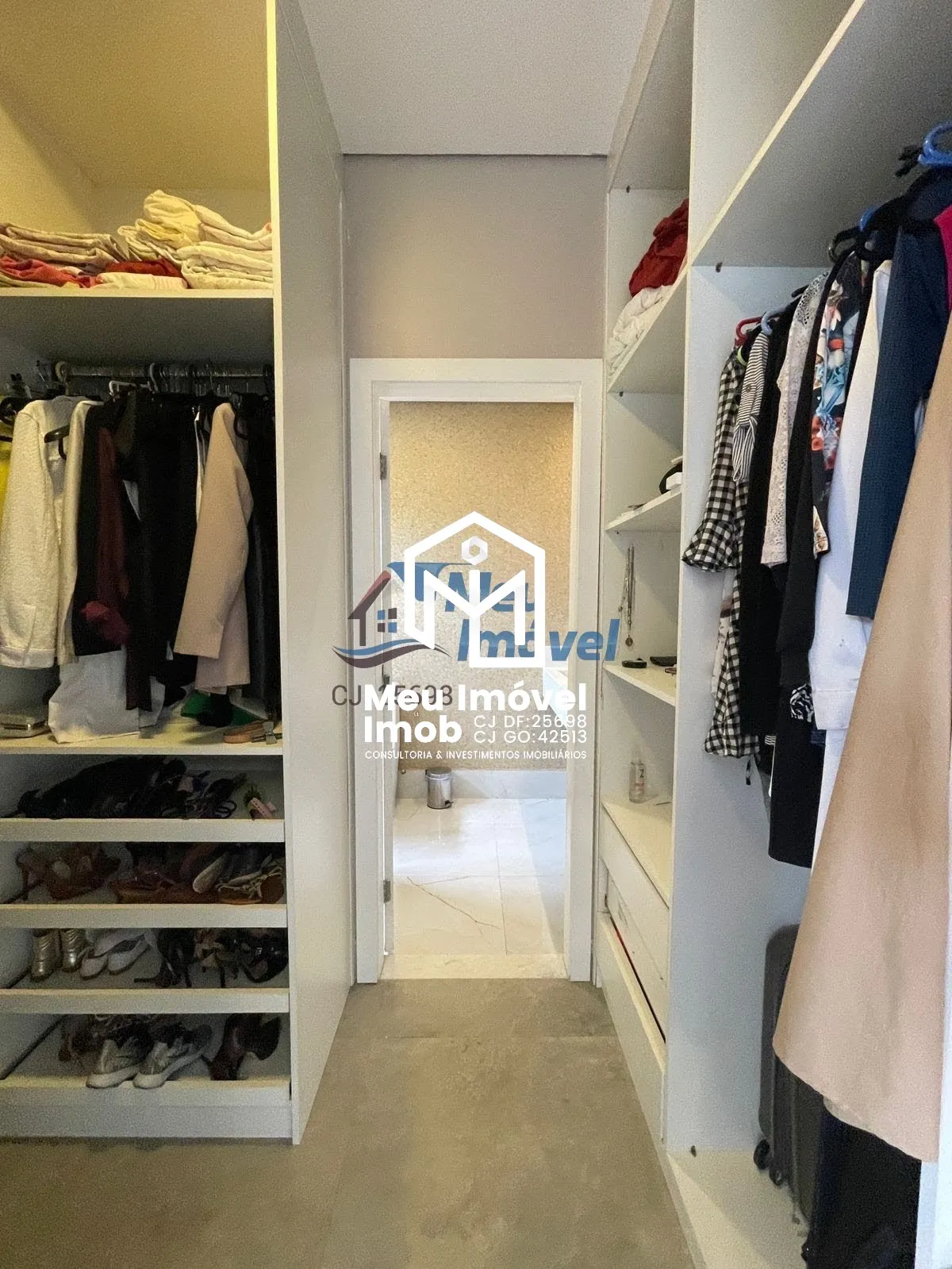 Imagem Casa 4 Quartos 4 Suítes 2 Vagas 320m² Águas Claras/DF