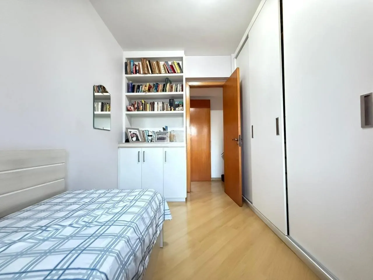 Imagem Apartamento Impecável com Vista Panorâmica, 2 Suítes e Living Ampliado