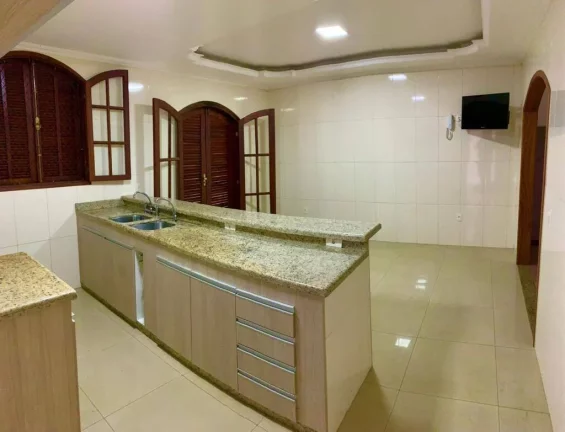 Imagem VENDO ESTA LINDA CASA EM NOVA FRIBURGO. BAIRRO: