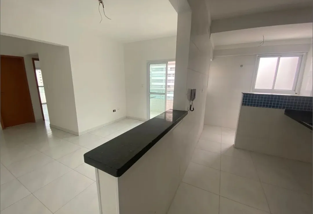 Imagem Espaçoso Apartamento na Praia Grande - AVIAÇÃO - NOVO
