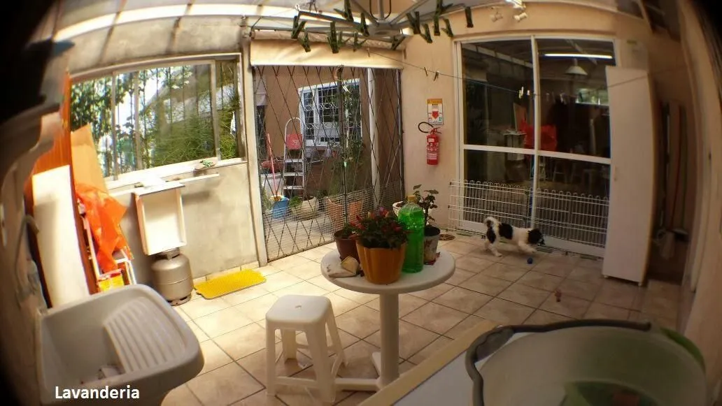 Imagem Ótima casa 3 dormitórios sendo 1 suíte e Salão de Festas