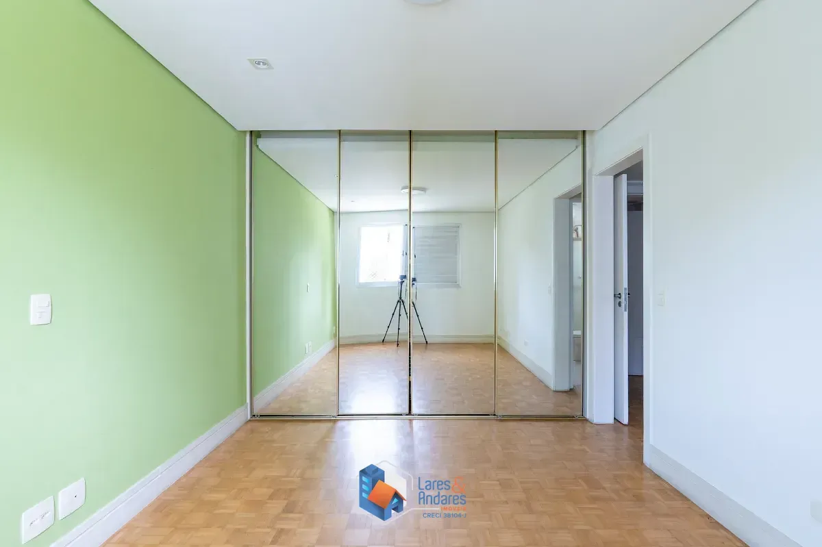 Imagem Apartamento para venda em Vila Suzana com 4 quartos, sendo 3 suítes, 199m²
