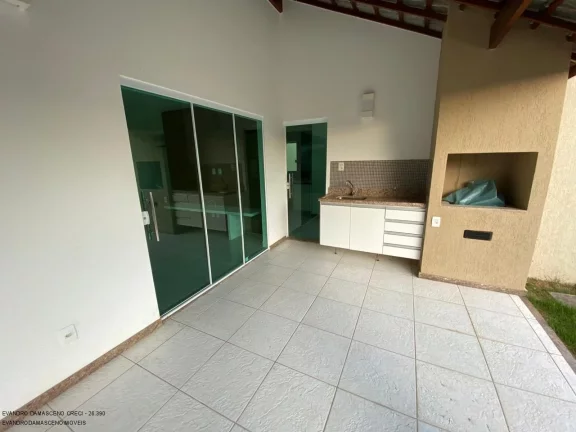 Imagem Casa em Condomínio de Luxo em Alphaville, Camaçari-BA: 4 Quartos, 3 Suítes, 2 Salas, 1 Banheiro, 4 vagas de garagem, 280m².