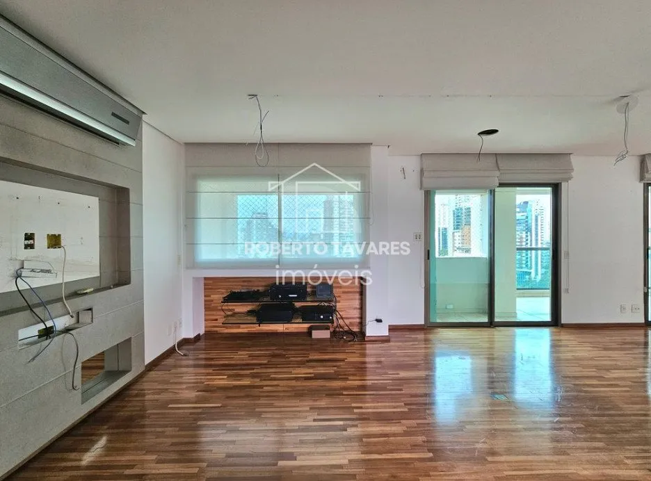 Imagem Apartamento de 3 quartos, 147m² no bairro Brooklin Paulista, em São Paulo