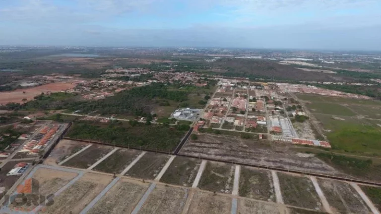 Imagem Terreno a Venda no bairro Ancuri - Fortaleza, CE