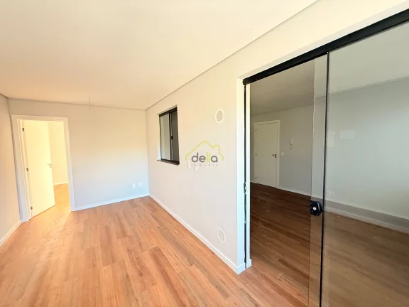 Imagem Apartamento novo com 2 dormitórios à 850 metros do Angeloni da Beira Rio!!