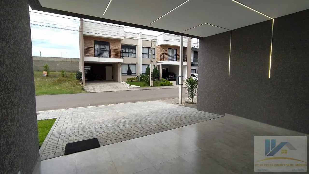 Imagem Sobrado para Venda em São José dos Pinhais, Costeira, 3 dormitórios, 1 suíte, 2 banheiros, 2 vagas