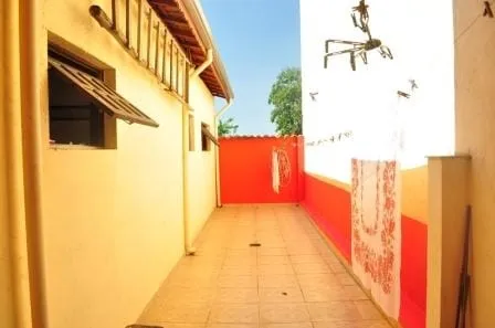 Imagem Casa à venda 3 Quartos, 4 Vagas, 325M², Moreira César, Pindamonhangaba - SP