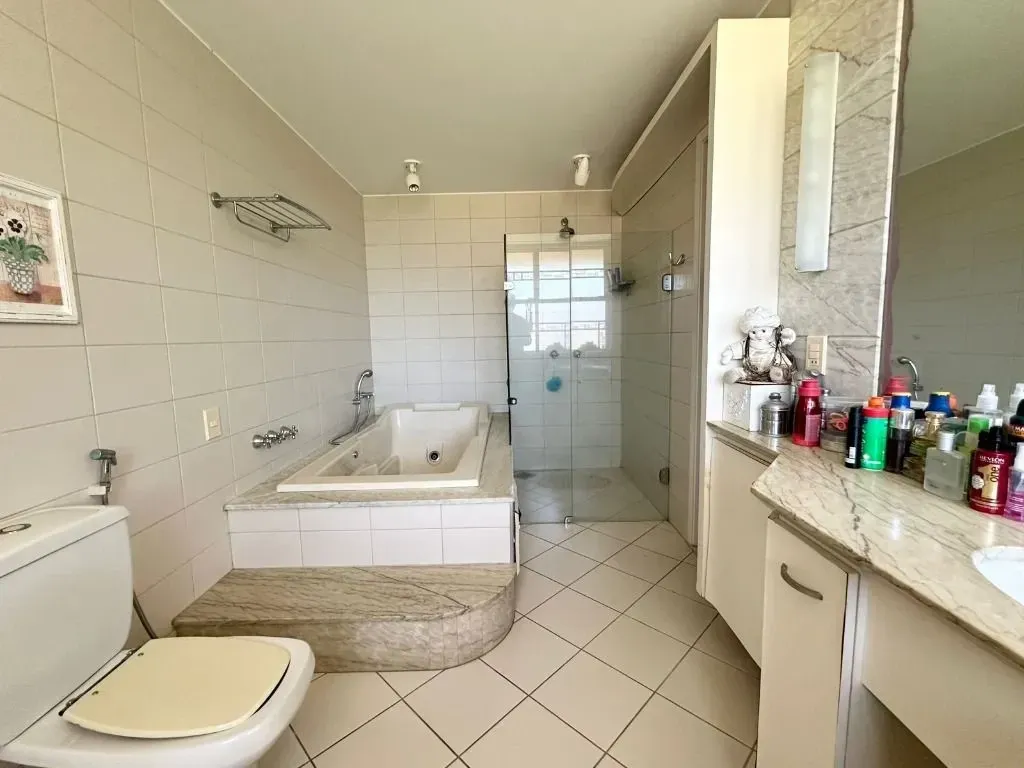 Imagem Sobrado com 4 Quartos à Venda, 500 m² em Edson Queiroz - Fortaleza