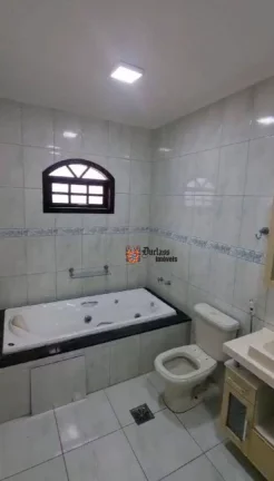 Imagem Sobrado com 4 dormitórios à venda, 200 m² por R$ 690.000,00 - Jardim América - São José dos Campos/SP