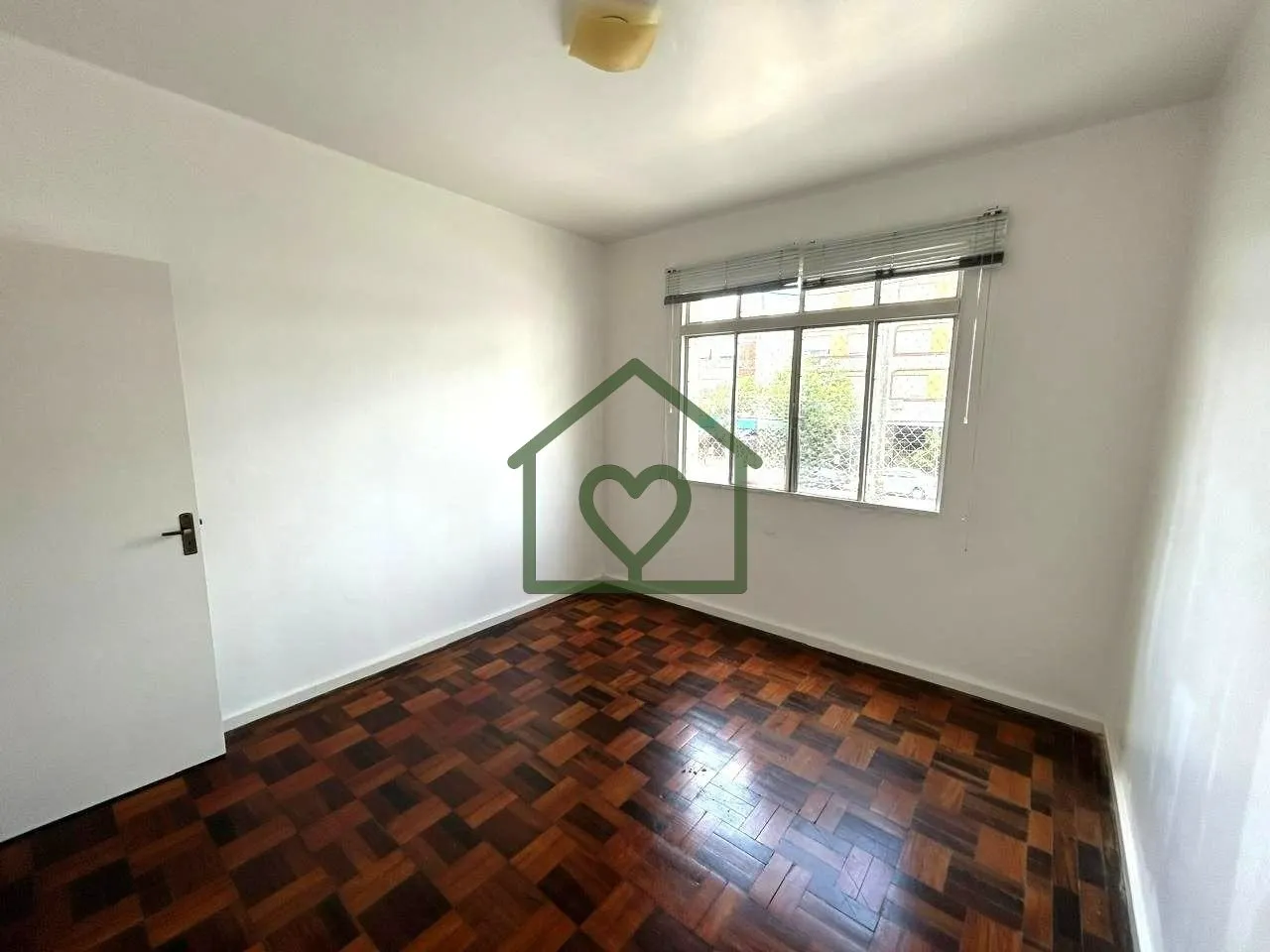 Imagem Ótimo apartamento de 2 dormitórios.
Em excelente localização, fica próximo a Orla do Guaíba, c...