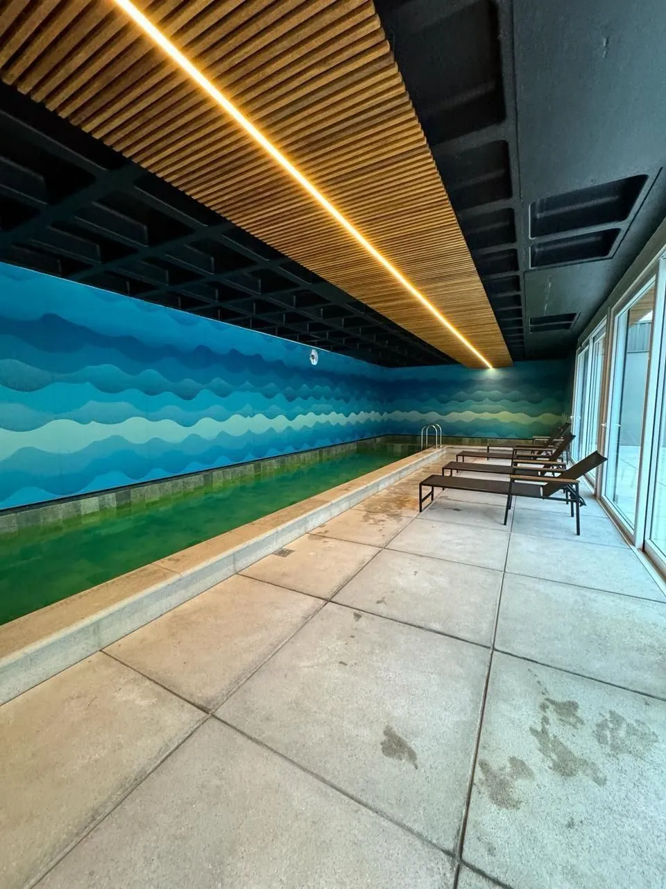 Imagem Excelente Studio mobiliado com vaga coberta no Living Resort House