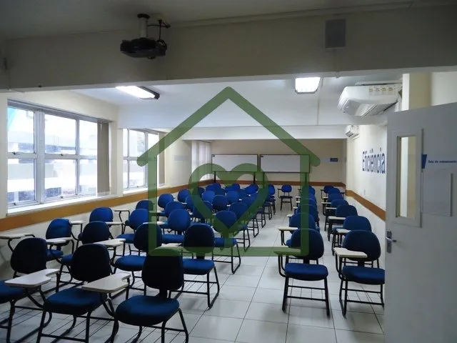 Imagem Prédio Comercial com 4 andares inteiros, mais a cobertura com área de lazer. Preço e disponibilid...