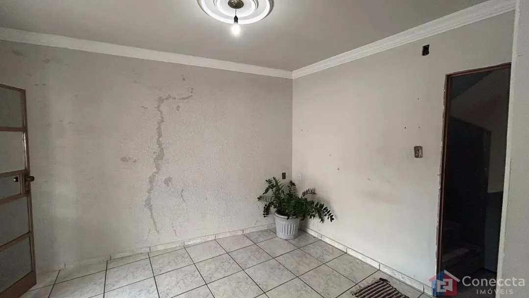 Imagem Apartamento com 3 dormitórios à venda, 112 m² por R$ 290.000,00 - Centro - Presidente Olegário/MG