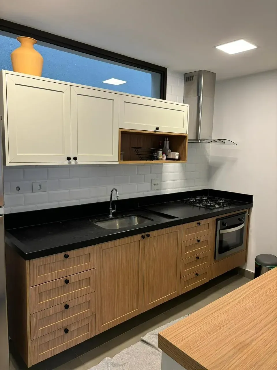 Imagem Casa de Condomínio com 4 Quartos à Venda, 202 m² em Bairro de Camburi - São Sebastião