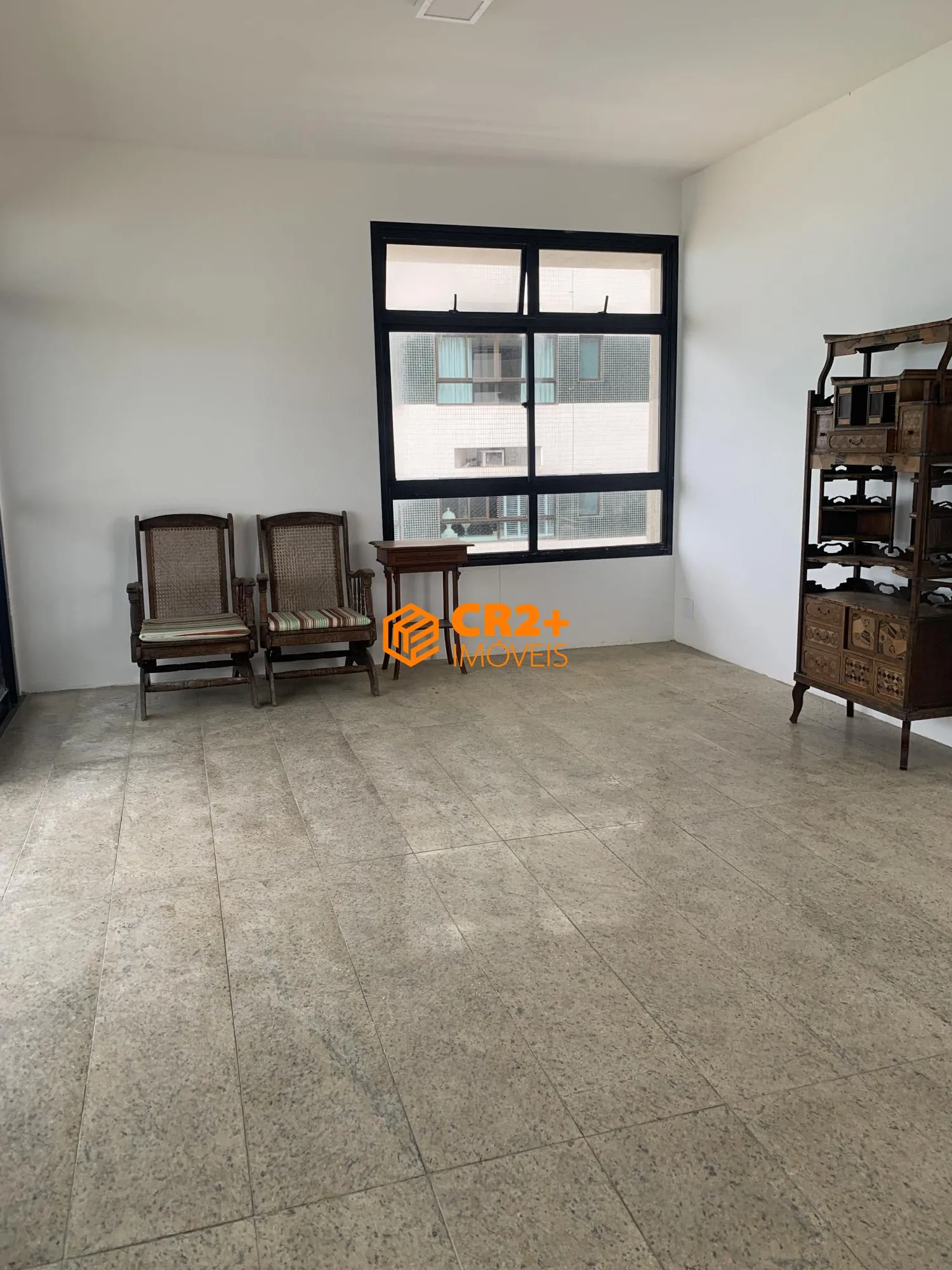 Imagem Vendo apartamento beira mar de piedade com 4 suítes- 247m²