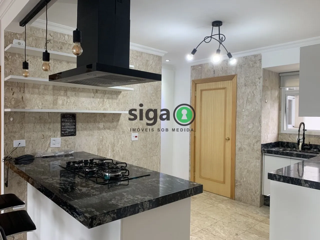 Imagem VENDE na VILA ANDRADE Apartamento com 3 Suítes e três Vagas