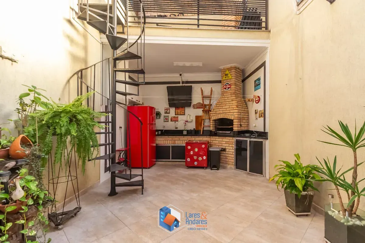 Imagem Sobrado para venda em Chácara Inglesa (Zona Norte) - Pirituba com 3 quartos, sendo 1 suíte, 185m²