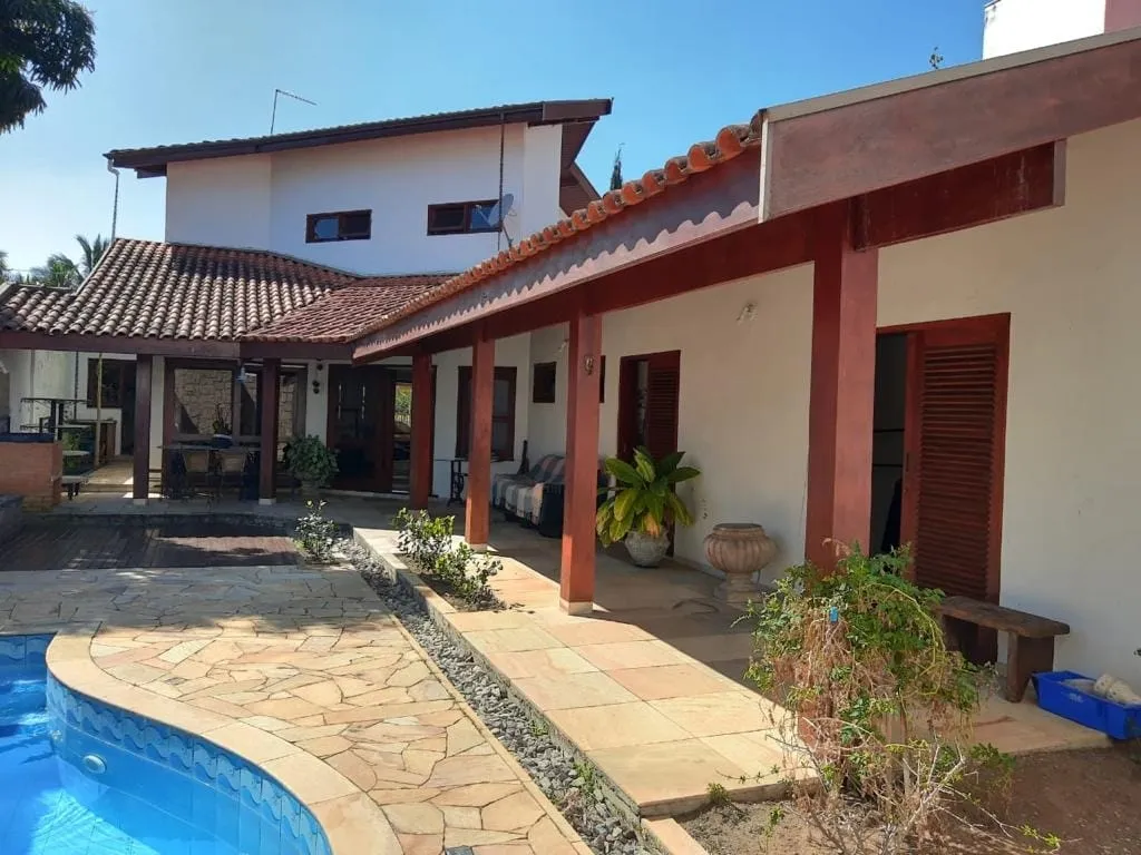 Imagem Casa à venda 3 Quartos, 3 Suites, 5 Vagas, 350M², Jardim das Nações, Taubaté - SP