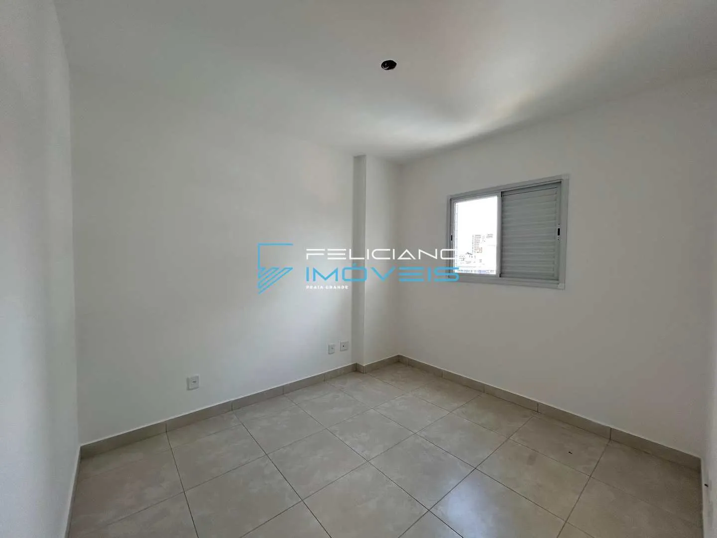 Imagem Apartamento com 2 quartos, Aviação, Praia Grande - R$ 585 mil, Cod: 5423