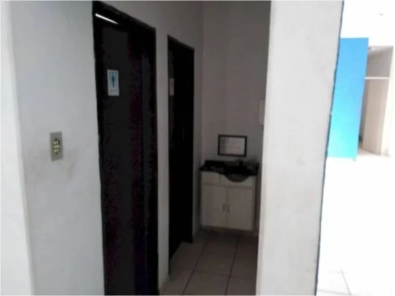 Imagem Seu próximo ponto comercial está aqui - espaço amplo, funcional e pronto.