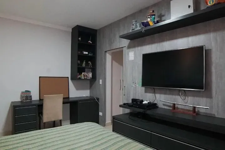 Imagem Casa de Alto Padrão à Venda no Condomínio Palmeiras Imperiais ? 3 Suítes, Piscina Aquecida e Área Gourmet