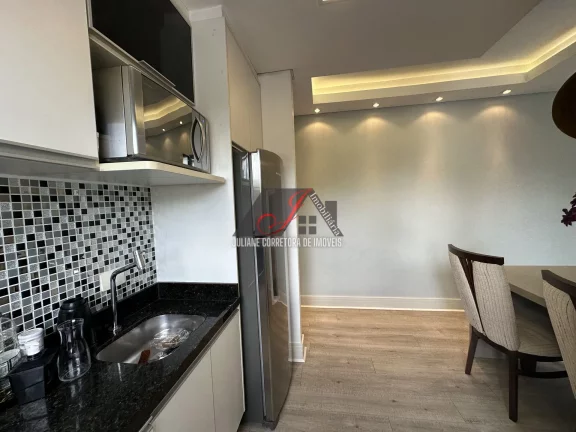 Imagem Apartamento mobiliado para venda, bairro Capão Raso em Curitiba/PR.