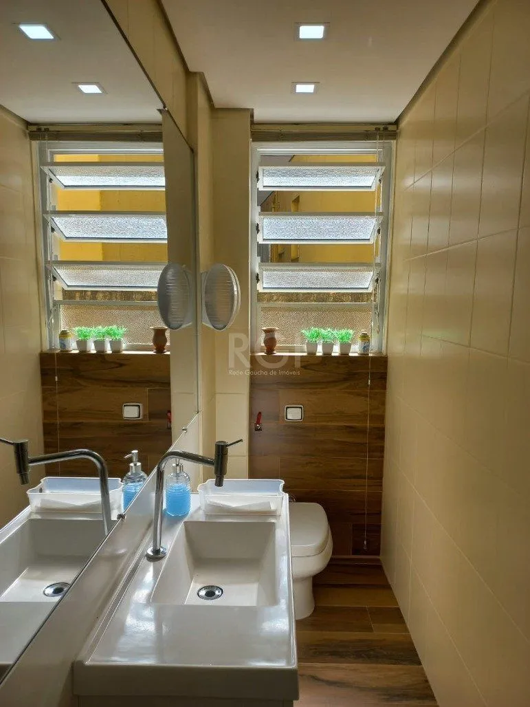 Imagem Conjunto/Sala para Venda - 67.2m², 0 dormitórios, Centro Histórico